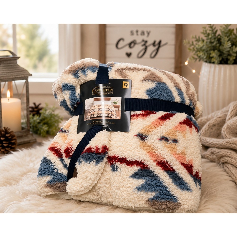 *NEW*Pendleton Ultra Soft Plush Blanket- Manta Queen Size